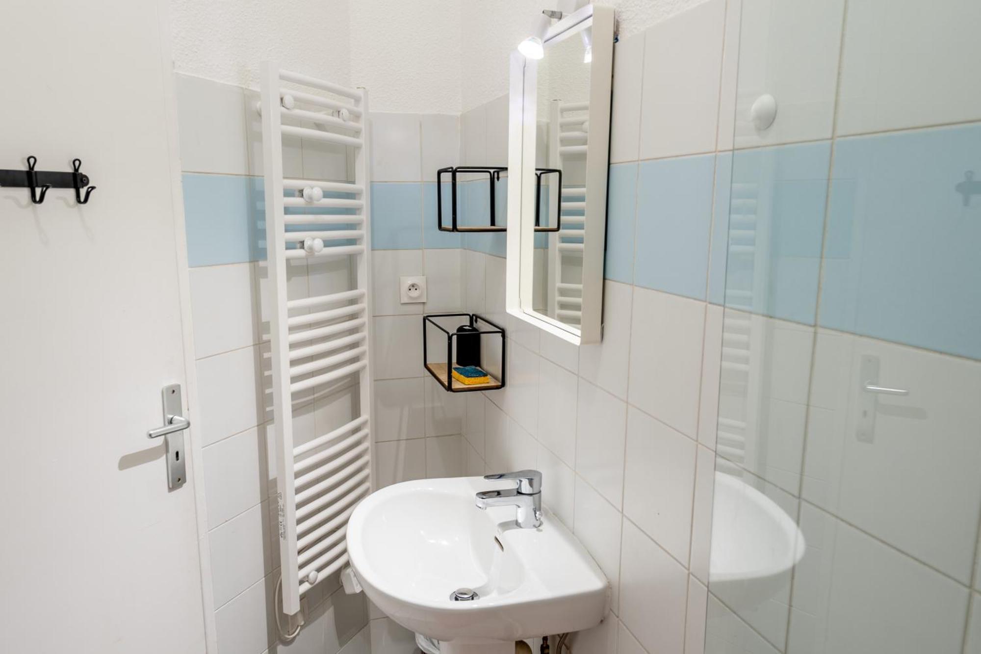 Residence Serenity - Hyper Centre - Bagagerie Λούρδη Δωμάτιο φωτογραφία